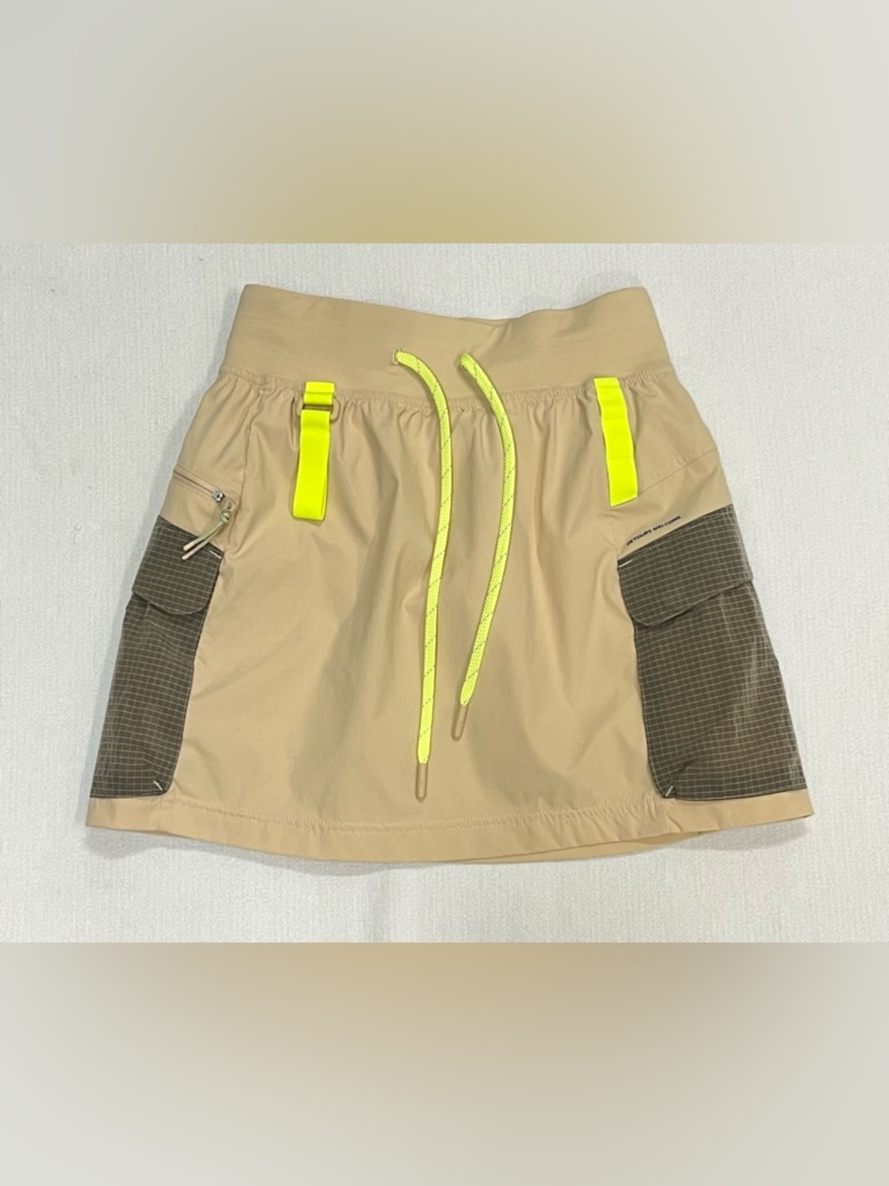 Lululemon Multi-Pocket Cargo High-Rise Hiking Skirt - 4